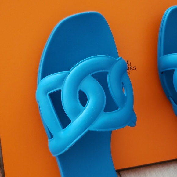 Hermes Aloha Rubber Sandal Size 40/10 Vivid… - Picture 11 of 14